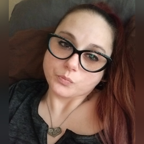 Meet your Posher, Christi - Picture 3 of 4